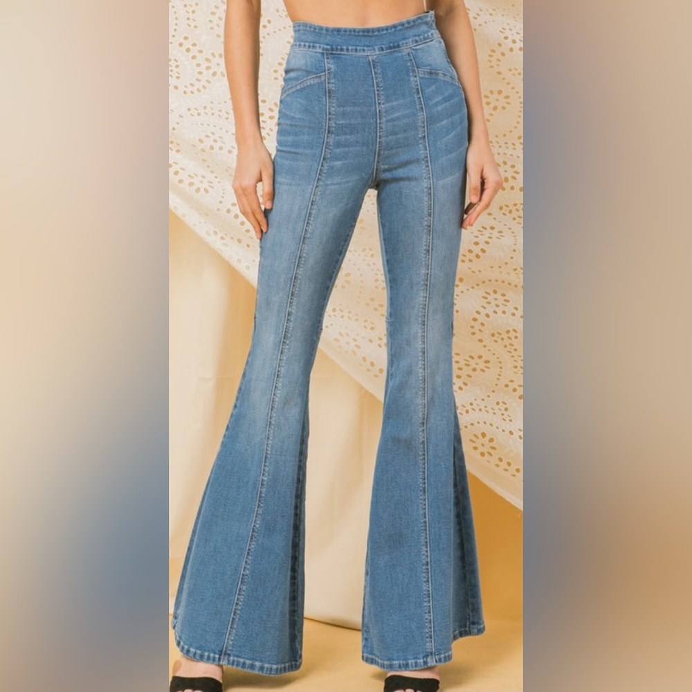 Flare leg Denim jeans side zipper